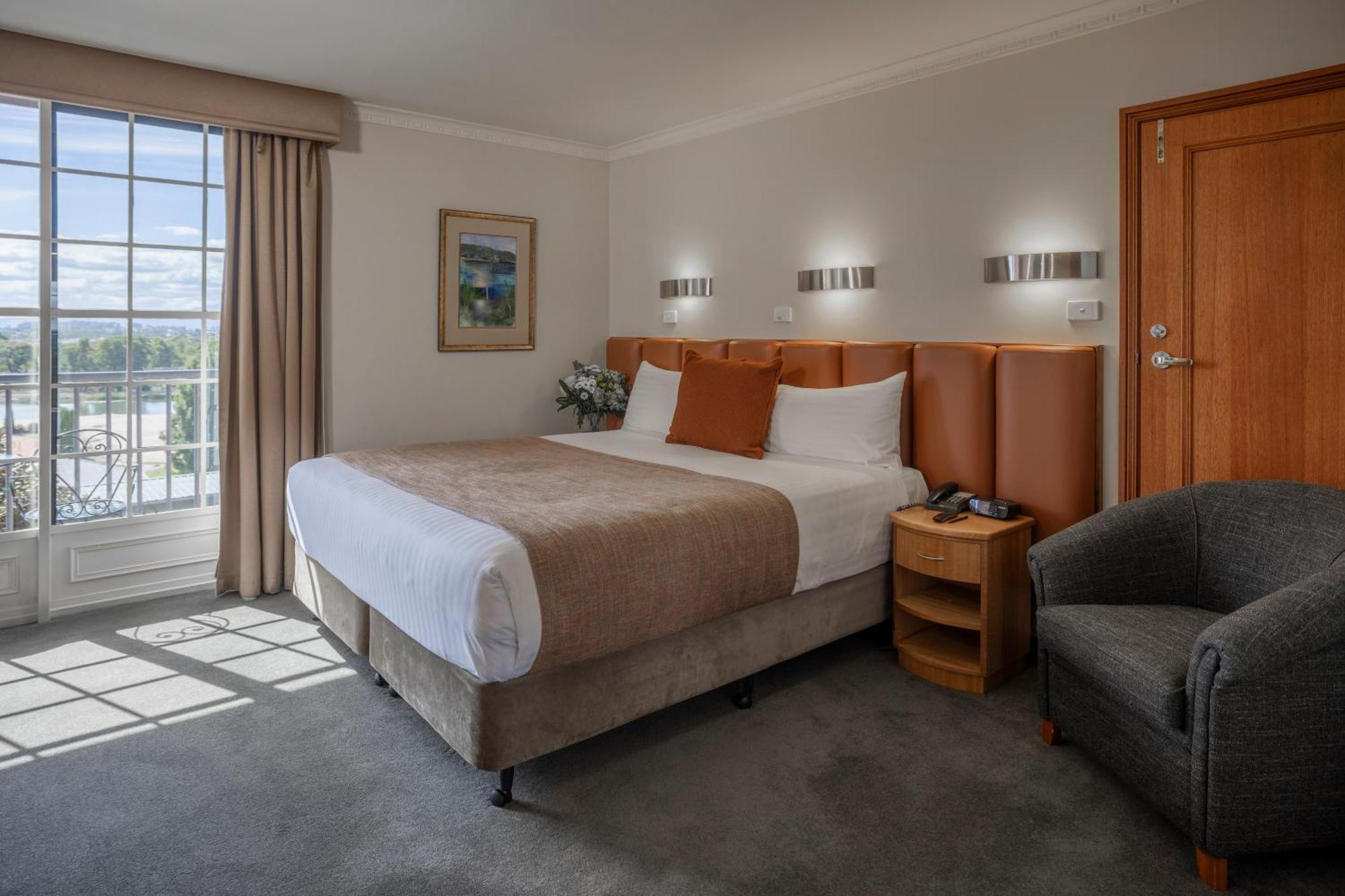 Country Club Tasmania Hotel Launceston Exterior photo